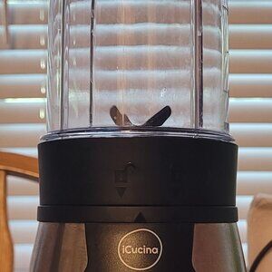 🥤 iCucina Blender – High-Speed Kitchen Appliance